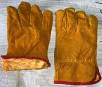 Купить оптом Перчатки цельноспилковые утепленные (акриловый желтый мех) ДРАЙВЕР ЛЮКС р.10,5 (упаковка 144 пар), от производителя в Москве, с доставкой
