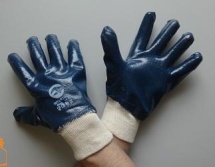 Перчатки с нитриловым покрытием