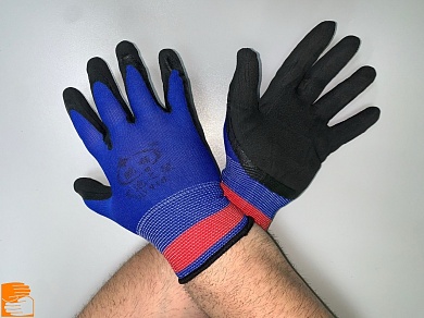 Перчатки нейлоновые 15 кл. со вспененным полиуретановым покрытием ЛЮКС (сине-черные) 40-42 г. по оптовым ценам от производителя, с доставкой