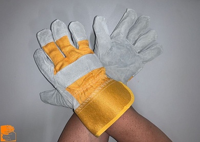 Перчатки спилковые комбинированные серые ТРАЛ ЛЮКС по оптовым ценам от производителя, с доставкой